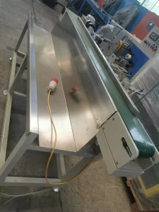 Холодная подача резины экструдер, Epdm резиновые полосы производственной линии