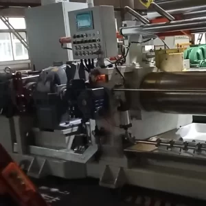Xk-560 Type Grote Open Broodjes Mengende Molenmachine Twee Van China Xk-560 Type Grote Open Broodjes Mengende Molenmachine Twee Van China