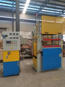 Di buona qualità Certificazione Ce gomma vulcanizzante macchina da stampa